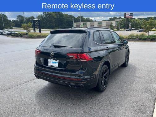 2023 Volkswagen Tiguan 2.0T SE R-Line Black