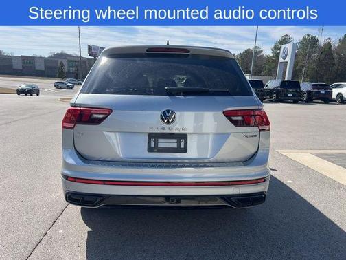 2023 Volkswagen Tiguan 2.0T SE R-Line Black 4MOTION