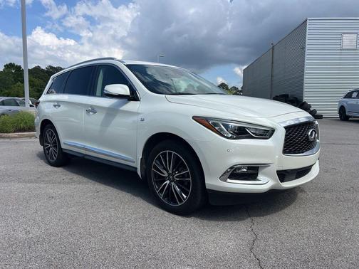 Majestic White 2019 INFINITI QX60 Luxe