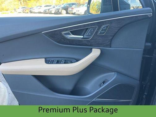 2026 Audi Q7 55 Premium Plus