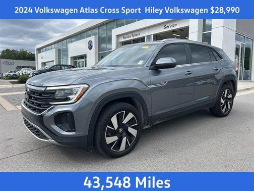 2024 Volkswagen Atlas Cross Sport 2.0T SE w/Technology