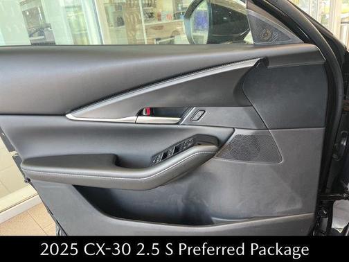 2025 Mazda CX-30 2.5 S Preferred Package