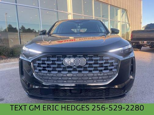 2025 Audi Q5 Prestige TFSI quattro S tronic