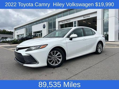 2022 Toyota Camry LE