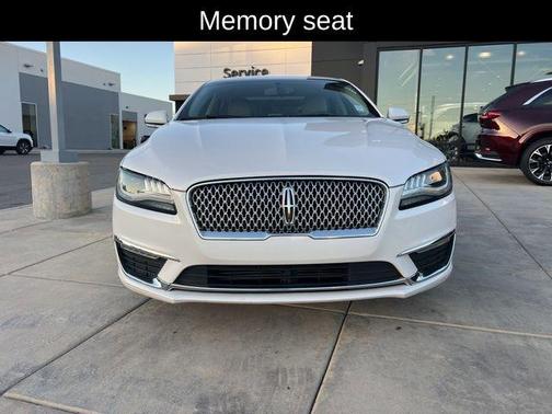 2017 Lincoln MKZ Base