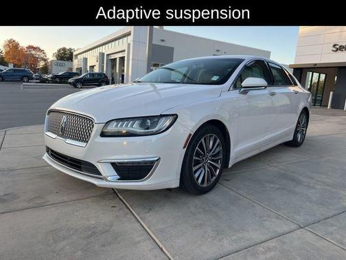 2017 Lincoln MKZ Base