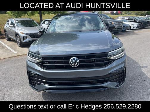 Platinum Gray Metallic 2022 Volkswagen Tiguan 2.0T SE R-Line Black