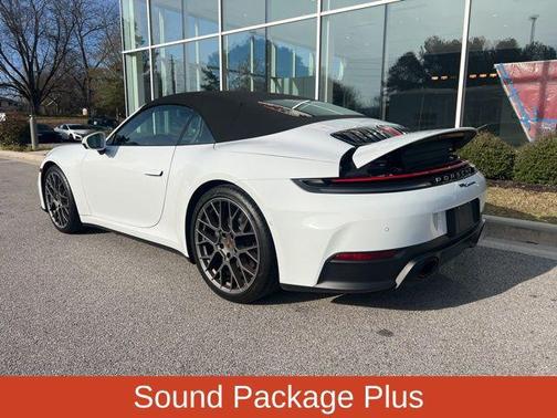 2025 Porsche 911 Carrera