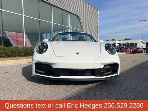 2025 Porsche 911 Carrera