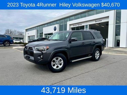 2023 Toyota 4Runner SR5 Premium