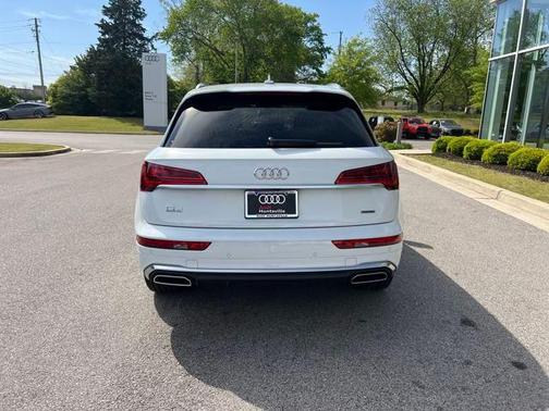 2024 Audi Q5 45 S line Premium Plus