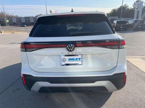 pure white 2026 Volkswagen Tiguan 2.0T S