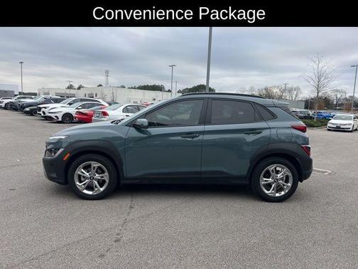 2022 Hyundai KONA SEL
