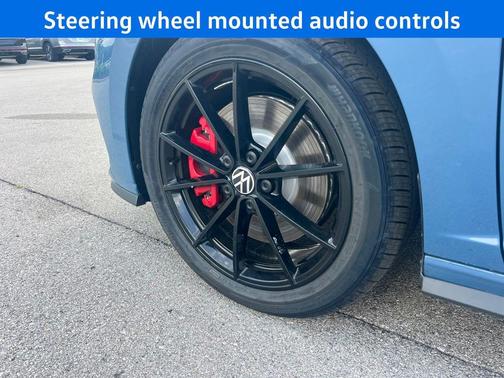 Monterey Blue Pearl w/Deep Black Roof 2026 Volkswagen Jetta GLI 2.0T Autobahn