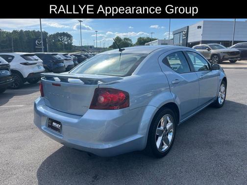 Crystal Blue Pearlcoat 2013 Dodge Avenger SXT