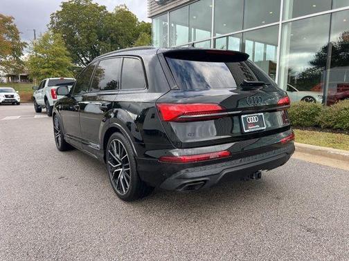 2025 Audi Q7 55 Prestige