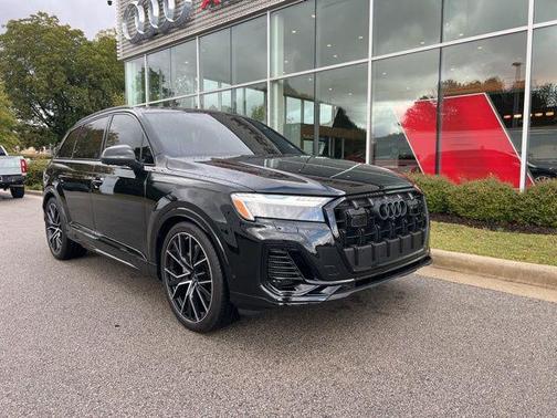 2025 Audi Q7 55 Prestige