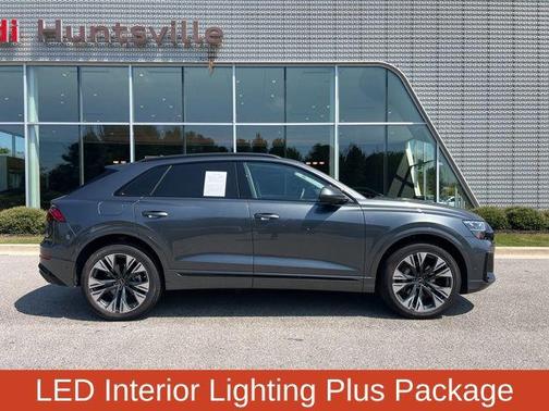 2025 Audi Q8 55 Premium Plus