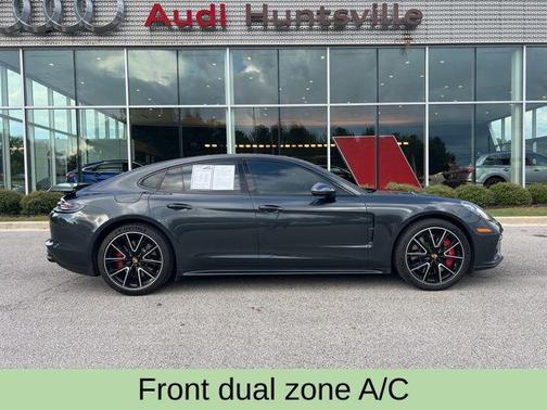 2018 Porsche Panamera Turbo