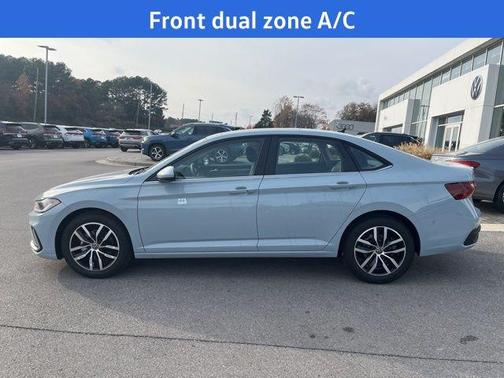 2026 Volkswagen Jetta 1.4T SE