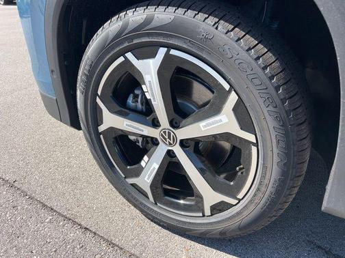 2026 Volkswagen Tiguan 2.0T SE 4MOTION
