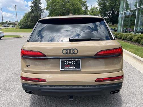 2025 Audi Q7 55 Prestige