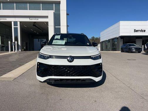 opal white with deep black roof 2026 Volkswagen Tiguan 2.0T SE R-Line Black