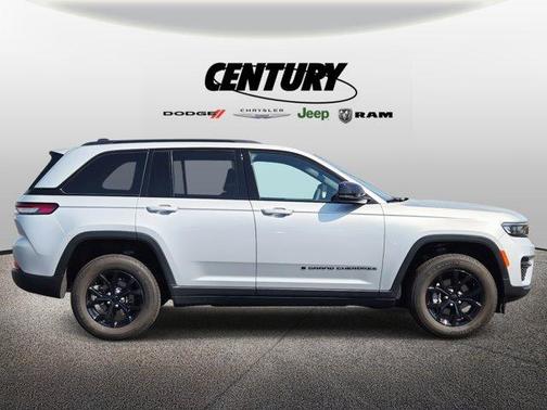 2024 Jeep Grand Cherokee Laredo