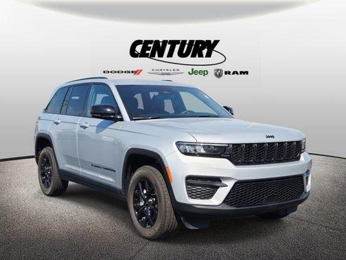 2024 Jeep Grand Cherokee Laredo
