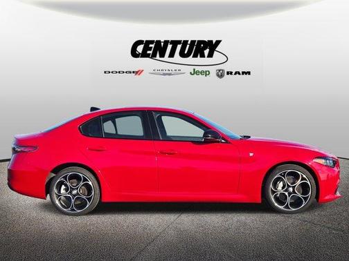 2024 Alfa Romeo Giulia Ti