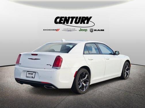 2023 Chrysler 300 S