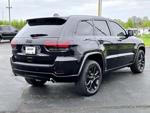 2021 Jeep Grand Cherokee Laredo X