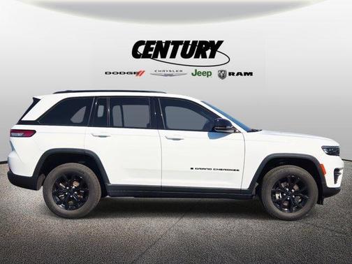 2024 Jeep Grand Cherokee Laredo