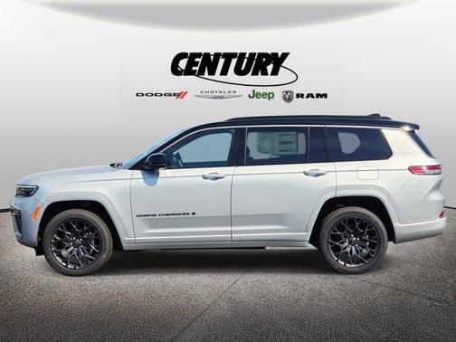 Silver Zynith 2026 Jeep Grand Cherokee L Summit