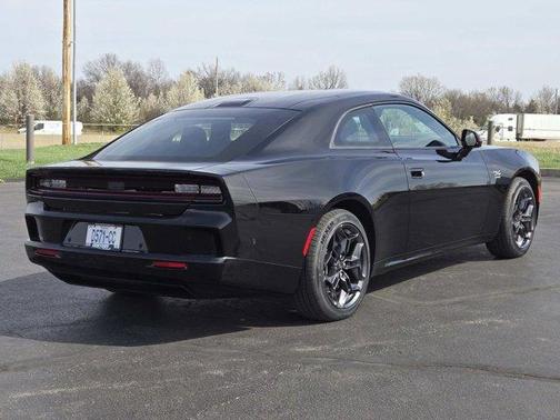 2025 Dodge Charger Daytona R/T