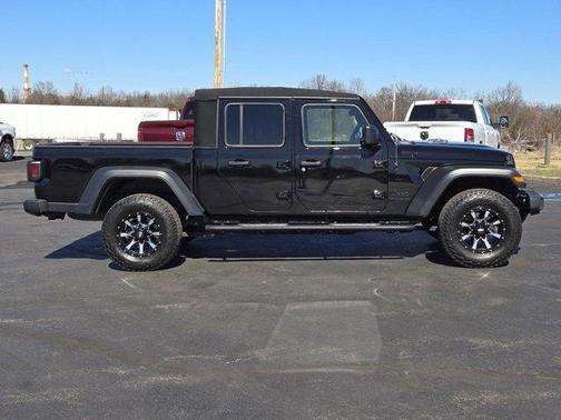 2020 Jeep Gladiator Sport