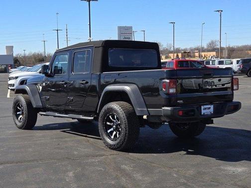 2020 Jeep Gladiator Sport