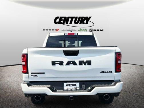 Bright White Clearcoat 2025 RAM 1500 Big Horn