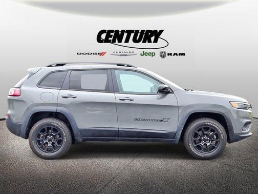 2022 Jeep Cherokee X