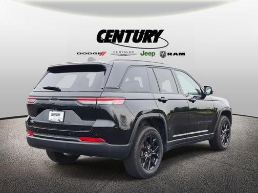 2024 Jeep Grand Cherokee Laredo