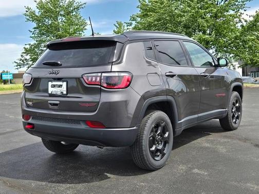 2024 Jeep Compass Trailhawk