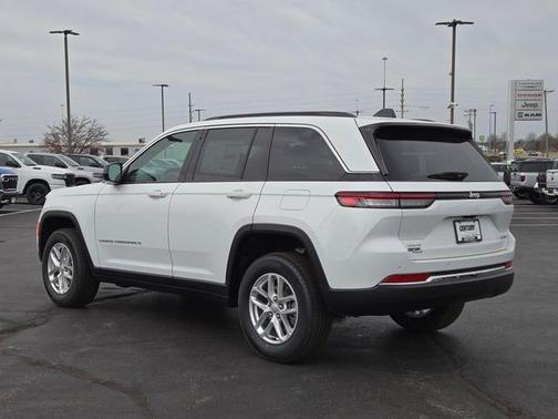 2025 Jeep Grand Cherokee Laredo X