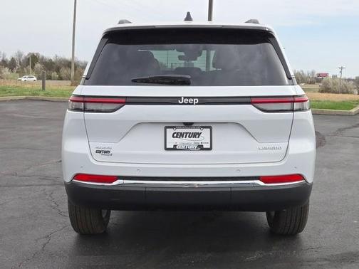 2025 Jeep Grand Cherokee Laredo X