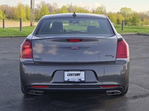 2023 Chrysler 300 S
