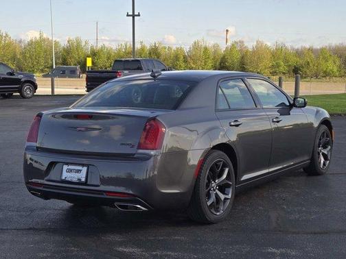 2023 Chrysler 300 S