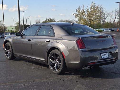 2023 Chrysler 300 S