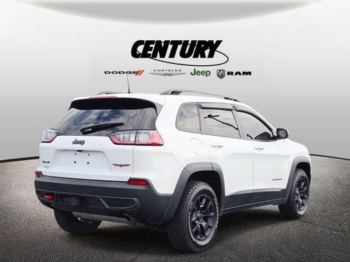2022 Jeep Cherokee Trailhawk