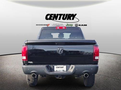 2024 RAM 1500 Classic SLT