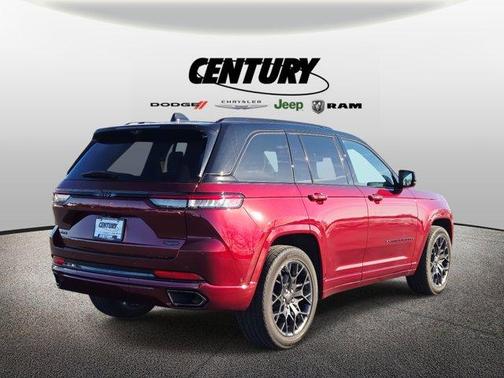 2024 Jeep Grand Cherokee Summit