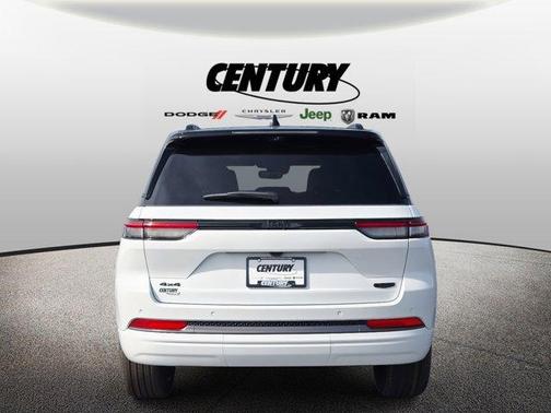 2026 Jeep Grand Cherokee Summit